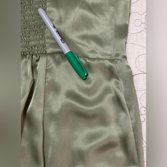 Reformation Hensley Ruched Artichoke Green Midi Dress Sz 12 - Picture 6 of 11